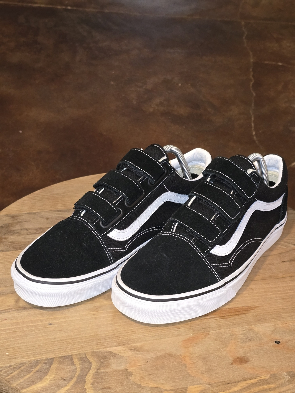VANS Old Skool V Black True White Sneakers Women’s 10.5 Men’s 9
